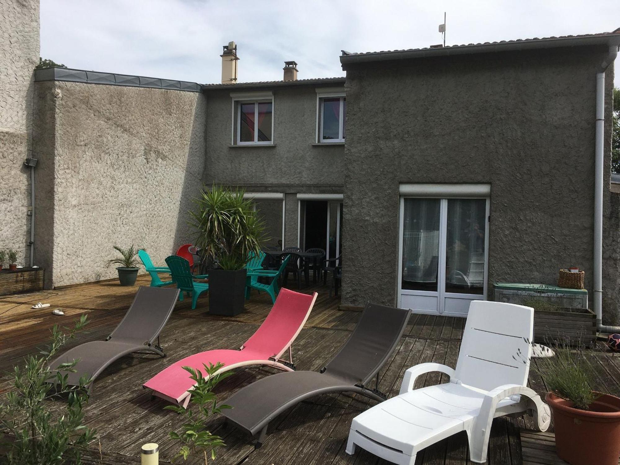 Grand Gite Avec Piscine, Cheminee Et Terrasse Pres De Luneville, Ideal Pour Familles Et Groupes - Fr-1-584-84 Athienville Luaran gambar